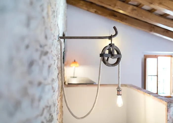 Flateli Diana * Sant Jordi Desvalls